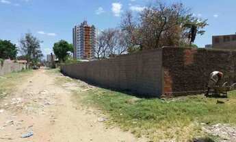 Imagem: Ee 057 - Terreno rua des. Jose lourenço