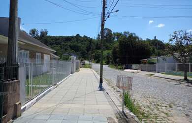 Imagem 3: Vendo casa de alvenária, com terreno. ótima localidade