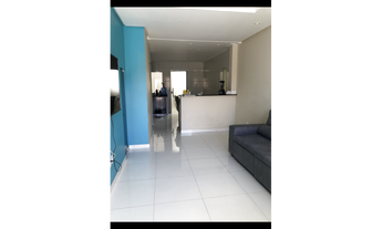 Imagem 2: Casa com piscina arembepe