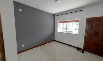 Imagem 3: Casa moderna construída recentemente !