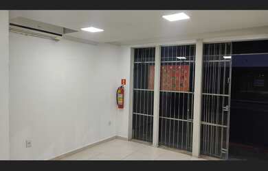 Imagem 3: LOJA EM LARANJEIRAS RUA LATERAL A AVENIDA CENTRAL