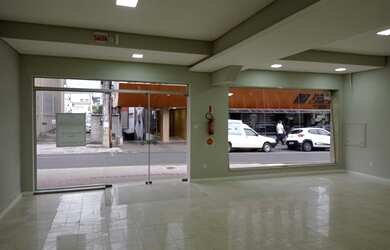 Imagem 3: Sala Comercial Térrea Grande Centro Criciúma SC