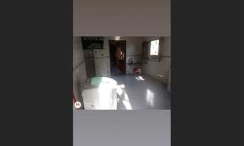 Imagem 7: Vende-se esta casa!