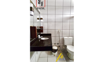 Imagem 4: CASA MARAVILHOSA, DE FRENTE PARA O MAR, NO ICARAI