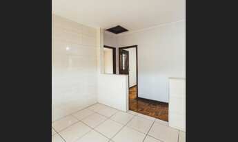 Imagem 5: Casa à venda Próximo ao Centro, 1000 mts de distância da Igreja Matriz