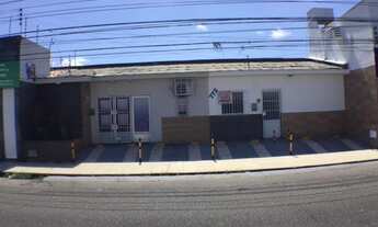 Imagem 3: Prédio Comercial no Farol