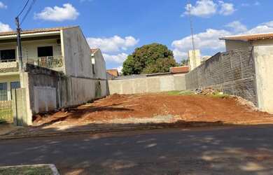 Imagem 3: Terreno c/ 341m² na região central de Mandaguari