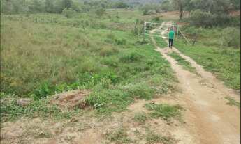 Imagem 3: Fazenda de 83 há em Oliveira MG