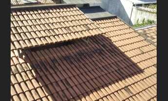 Imagem: Vendo telhas usadas