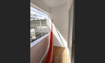 Imagem: Apartamento com 02 Quartos dependência