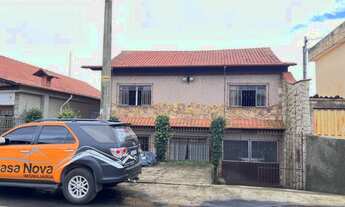 Imagem 7: Casa com terraço gourmet e quintal a venda no bairro Nova Suíça em Barbacena