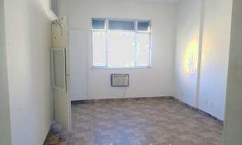 Imagem 3: Centro - Rua do Senado - Conjugado 30m2 - 5º Andar/Vista Livre - Docs OK