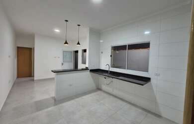 Imagem 7: CASA ALTO PADRÃO GERMINADA