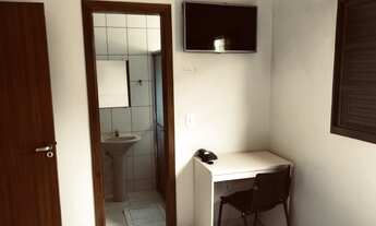 Imagem 5: Quarto com cama de casal