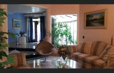 Imagem 3: MANSAO NO HORTO Casa com 5 dormitórios