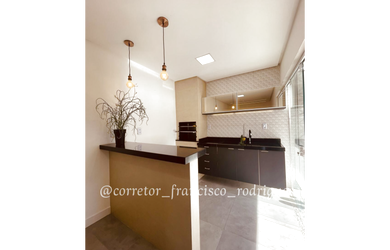 Imagem 4: VENDA-MOBILIADA. VILA MAGGIORE, 2/4. Com reformas e melhorias