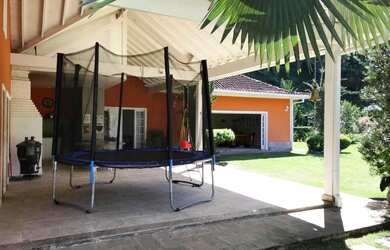 Imagem 2: Casa com 6 dormitórios à venda - Pedro do Rio - Petrópolis/RJ