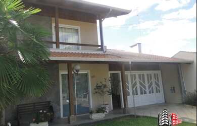 Imagem 5: Casa Ampla com Piscina em Rio Negrinho