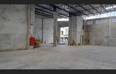 Imagem 6: Alugo GALPÃO COM 1.600m² NA SENADOR LEMOS