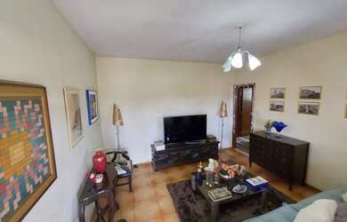 Imagem 3: Ótima Casa em rua plana !!