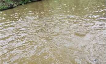 Imagem 7: Fazenda de 83 há em Oliveira MG