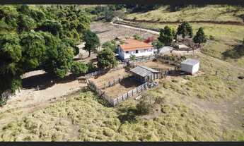Imagem 4: Fazenda de 94 há em Oliveira MG