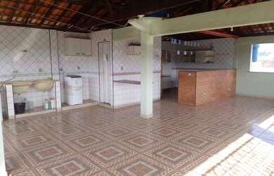 Imagem 2: Alojamento administrativo em Casa triplex no bairro matriz