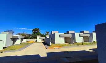 Imagem: Casa à venda em condomínio fechado