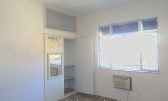 Imagem 4: Centro - Rua do Senado - Conjugado 30m2 - 5º Andar/Vista Livre - Docs OK