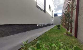 Imagem 2: Casa 3 dormitórios, 2 banheiros e churrasqueira à venda No Parque Vale Verde