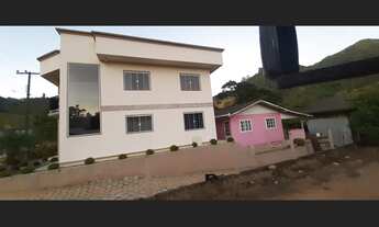 Imagem 2: Linda casas e galpao