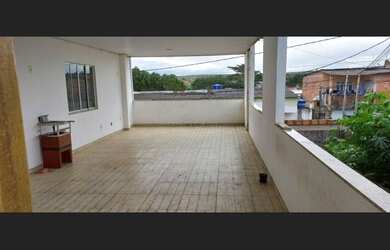 Imagem 4: Casa Duplex Com Ponto Comercial