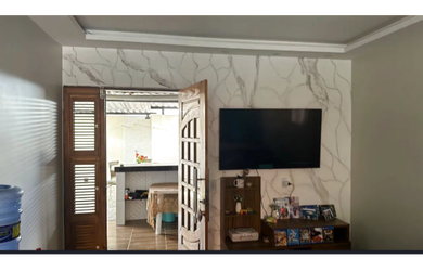 Imagem 2: ???? VENDO EXCELENTE CASA PERTO DO SHOPPING JOCKEY CLUB!