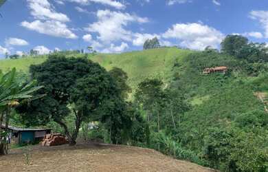 Imagem 7: Terreno de 1.559 m² no bairro de Amparo