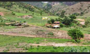 Imagem: LOTES a 3 quilometros de ITABIRINHA-MG