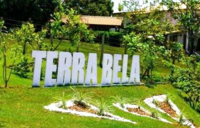 Imagem 5: Terrenos na ilha