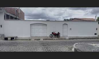 Imagem 2: IMÓVEL COM ÓTIMA LOCALIZAÇÃO