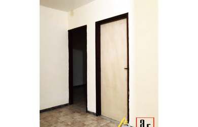 Imagem 2: 1 CASA GRANDE + TERRENO + 2 KITNETS EXTERNA POR APENAS 700.000,00 NO ICARAI