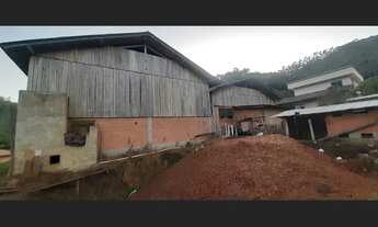 Imagem 4: Linda casas e galpao