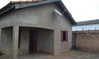 Imagem: Vendo casa no centro de Pedra Preta