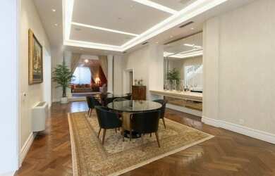 Imagem 6: Mansão em Condomínio Fechado- Semi mobiliada