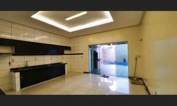 Imagem 6: Casa na Marambaia conjunto Euclides Figueiredo, 4 Quartos e Piscina com Churrasqueira