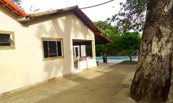 Imagem: Rancho Recanto das Araras as margens do