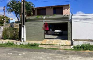 Imagem 2: CÓD.:1-643 Casa de andar na Atalaia excelente para clínicas e escritório por R$ 1,2