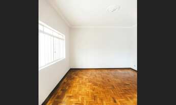 Imagem 3: Casa à venda Próximo ao Centro, 1000 mts de distância da Igreja Matriz