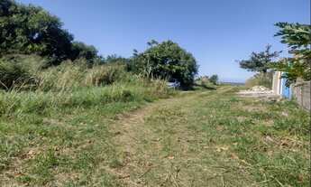 Imagem 5: Lote Inteiro, 100 Metros Do Mar!