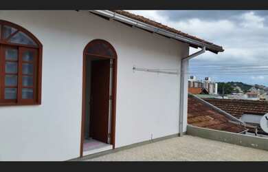 Imagem 2: Apartamento mobiliado em Capoeiras, Florianópolis