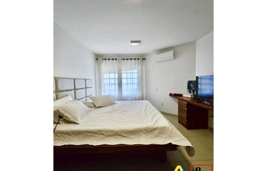 Imagem 3: CASA IMPECÁVEL NO CUMBUCO PRONTA PARA MORAR