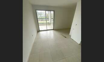 Imagem 6: Golf Ville térreo no Porto das Dunas, com 3 quartos, 2 vagas de garagem, varanda, lazer