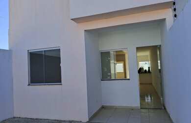 Imagem 4: Casa com 2 quartos com garagem cozinha